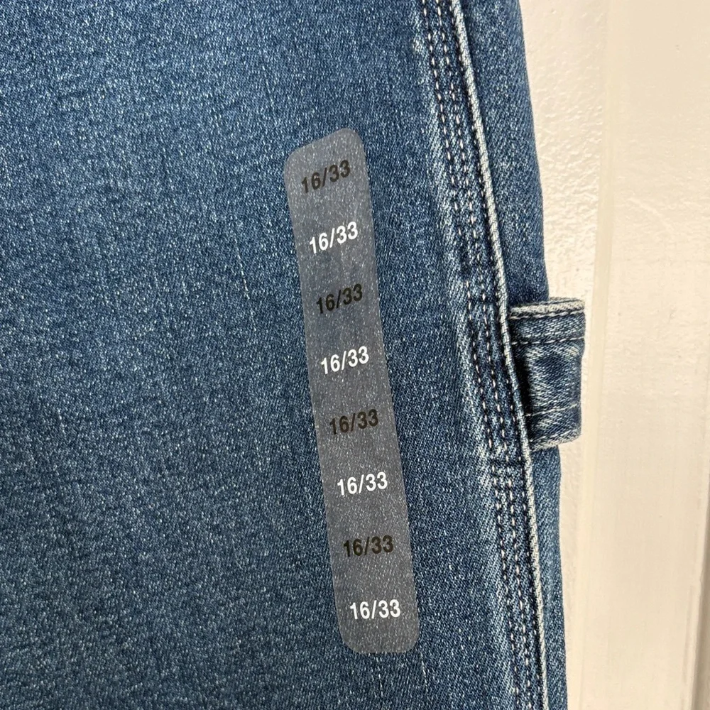 Gap women’s Relaxed Fit‎ Jeans in Deep Blue